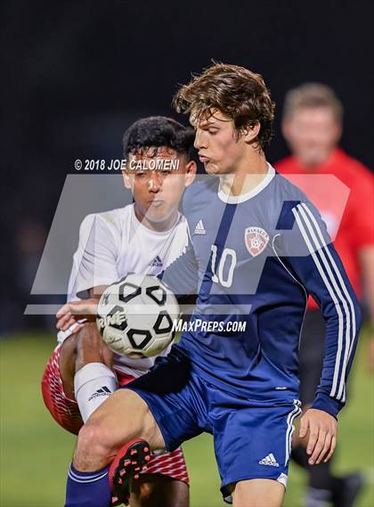 Thumbnail 2 in Lee [Robert E.] vs Smithson Valley (Class 6A Region 4 Area) photogallery.