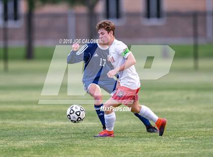 Thumbnail 2 in Lee [Robert E.] vs Smithson Valley (Class 6A Region 4 Area) photogallery.