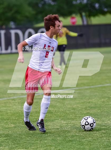 Thumbnail 2 in Lee [Robert E.] vs Smithson Valley (Class 6A Region 4 Area) photogallery.