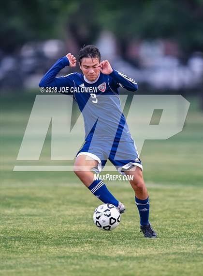 Thumbnail 2 in Lee [Robert E.] vs Smithson Valley (Class 6A Region 4 Area) photogallery.