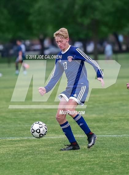 Thumbnail 2 in Lee [Robert E.] vs Smithson Valley (Class 6A Region 4 Area) photogallery.