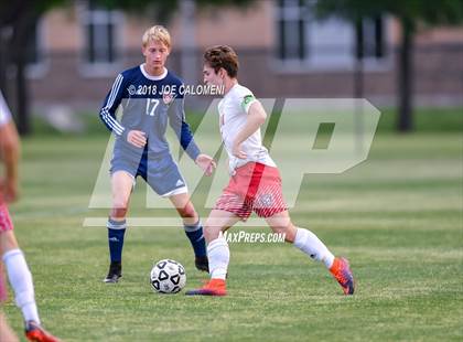 Thumbnail 1 in Lee [Robert E.] vs Smithson Valley (Class 6A Region 4 Area) photogallery.