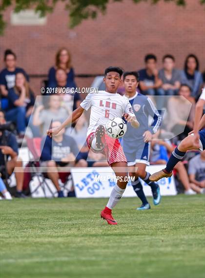 Thumbnail 3 in Lee [Robert E.] vs Smithson Valley (Class 6A Region 4 Area) photogallery.