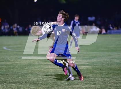 Thumbnail 1 in Lee [Robert E.] vs Smithson Valley (Class 6A Region 4 Area) photogallery.