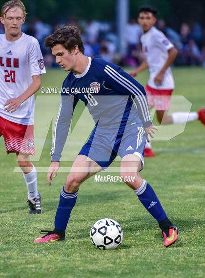 Thumbnail 2 in Lee [Robert E.] vs Smithson Valley (Class 6A Region 4 Area) photogallery.