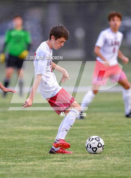 Thumbnail 1 in Lee [Robert E.] vs Smithson Valley (Class 6A Region 4 Area) photogallery.