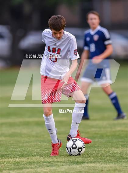 Thumbnail 3 in Lee [Robert E.] vs Smithson Valley (Class 6A Region 4 Area) photogallery.