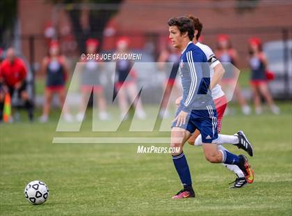 Thumbnail 3 in Lee [Robert E.] vs Smithson Valley (Class 6A Region 4 Area) photogallery.