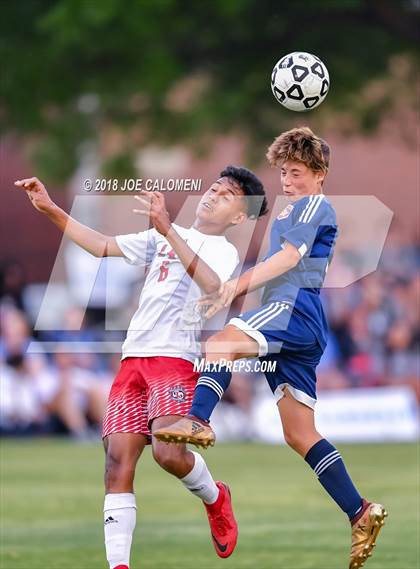 Thumbnail 1 in Lee [Robert E.] vs Smithson Valley (Class 6A Region 4 Area) photogallery.