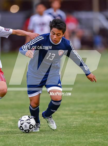 Thumbnail 1 in Lee [Robert E.] vs Smithson Valley (Class 6A Region 4 Area) photogallery.
