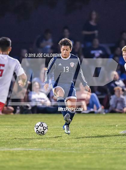 Thumbnail 1 in Lee [Robert E.] vs Smithson Valley (Class 6A Region 4 Area) photogallery.