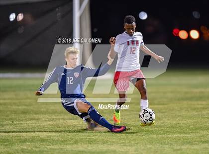 Thumbnail 2 in Lee [Robert E.] vs Smithson Valley (Class 6A Region 4 Area) photogallery.