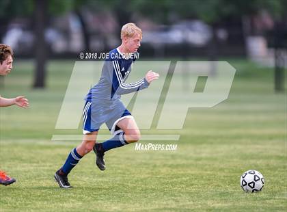 Thumbnail 3 in Lee [Robert E.] vs Smithson Valley (Class 6A Region 4 Area) photogallery.