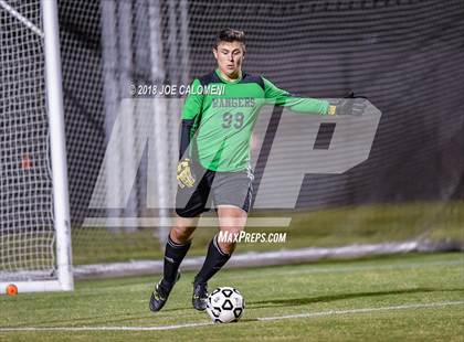 Thumbnail 2 in Lee [Robert E.] vs Smithson Valley (Class 6A Region 4 Area) photogallery.