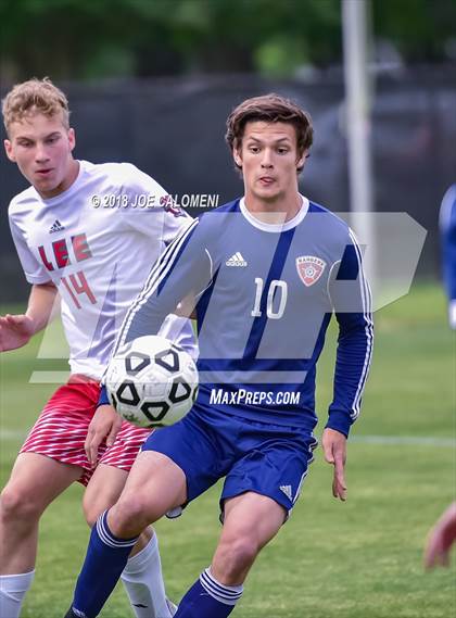 Thumbnail 1 in Lee [Robert E.] vs Smithson Valley (Class 6A Region 4 Area) photogallery.