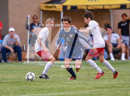 Thumbnail 1 in Lee [Robert E.] vs Smithson Valley (Class 6A Region 4 Area) photogallery.