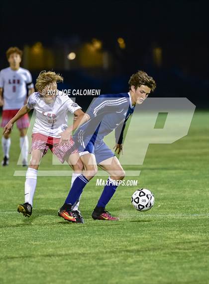 Thumbnail 3 in Lee [Robert E.] vs Smithson Valley (Class 6A Region 4 Area) photogallery.