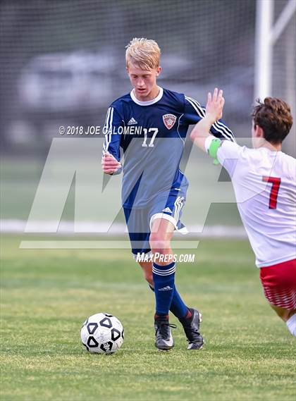 Thumbnail 1 in Lee [Robert E.] vs Smithson Valley (Class 6A Region 4 Area) photogallery.