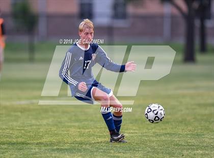 Thumbnail 2 in Lee [Robert E.] vs Smithson Valley (Class 6A Region 4 Area) photogallery.