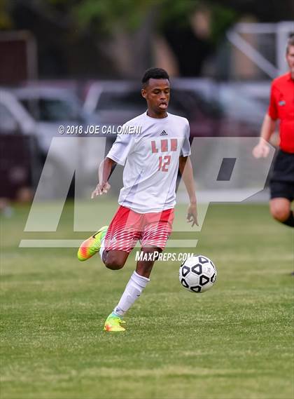 Thumbnail 3 in Lee [Robert E.] vs Smithson Valley (Class 6A Region 4 Area) photogallery.