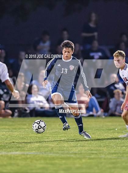 Thumbnail 3 in Lee [Robert E.] vs Smithson Valley (Class 6A Region 4 Area) photogallery.