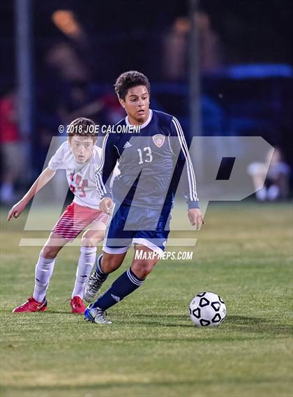 Thumbnail 2 in Lee [Robert E.] vs Smithson Valley (Class 6A Region 4 Area) photogallery.