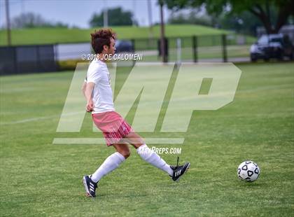 Thumbnail 3 in Lee [Robert E.] vs Smithson Valley (Class 6A Region 4 Area) photogallery.