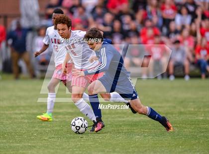 Thumbnail 1 in Lee [Robert E.] vs Smithson Valley (Class 6A Region 4 Area) photogallery.