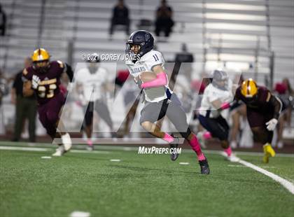 Thumbnail 2 in Spalding vs Perry photogallery.