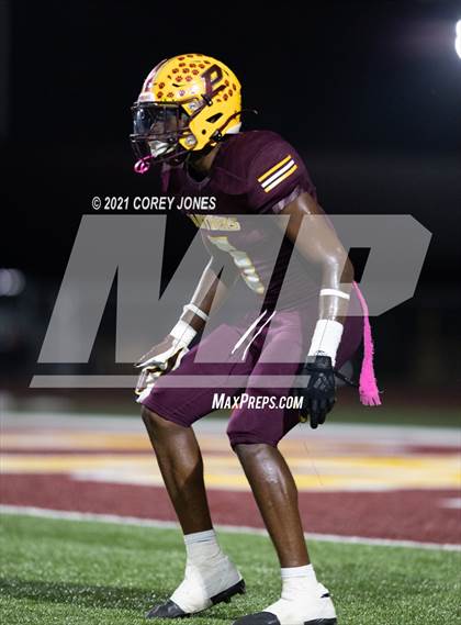 Thumbnail 2 in Spalding vs Perry photogallery.