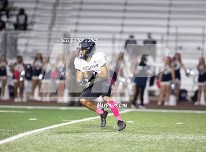 Thumbnail 1 in Spalding vs Perry photogallery.