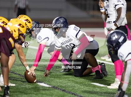 Thumbnail 1 in Spalding vs Perry photogallery.