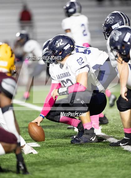 Thumbnail 1 in Spalding vs Perry photogallery.