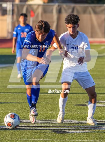 Thumbnail 2 in Camp Verde vs. Chino Valley (AIA 2A Final) photogallery.