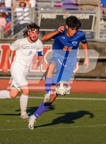 Thumbnail 1 in Camp Verde vs. Chino Valley (AIA 2A Final) photogallery.