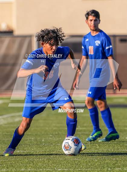 Thumbnail 3 in Camp Verde vs. Chino Valley (AIA 2A Final) photogallery.