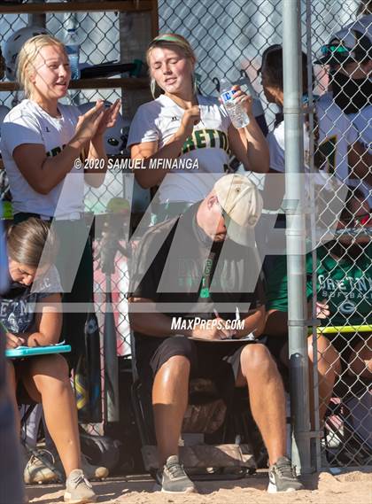 Thumbnail 2 in Hastings vs. Gretna photogallery.