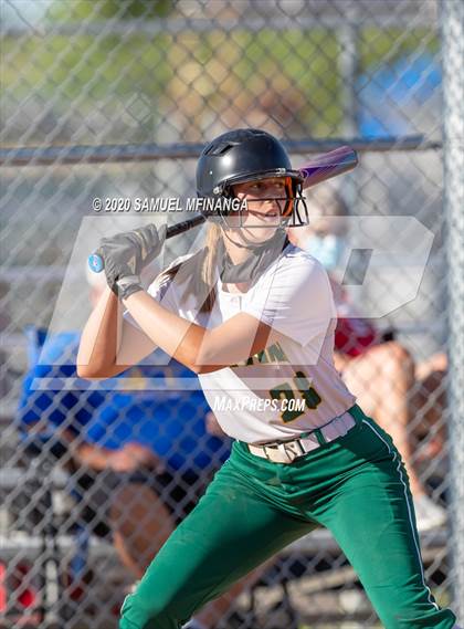 Thumbnail 1 in Hastings vs. Gretna photogallery.