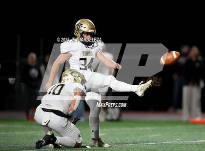 Thumbnail 3 in Canon City @ Cheyenne Mountain photogallery.