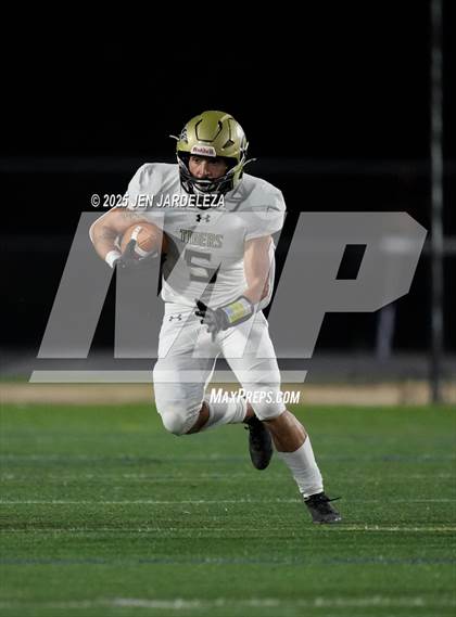 Thumbnail 2 in Canon City @ Cheyenne Mountain photogallery.