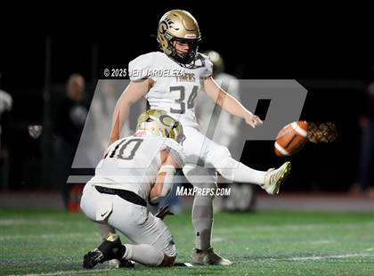 Thumbnail 2 in Canon City @ Cheyenne Mountain photogallery.