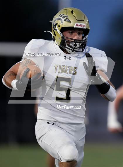 Thumbnail 3 in Canon City @ Cheyenne Mountain photogallery.