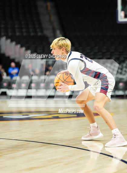 Thumbnail 3 in Denver South vs Dakota Ridge (Ball Arena) photogallery.