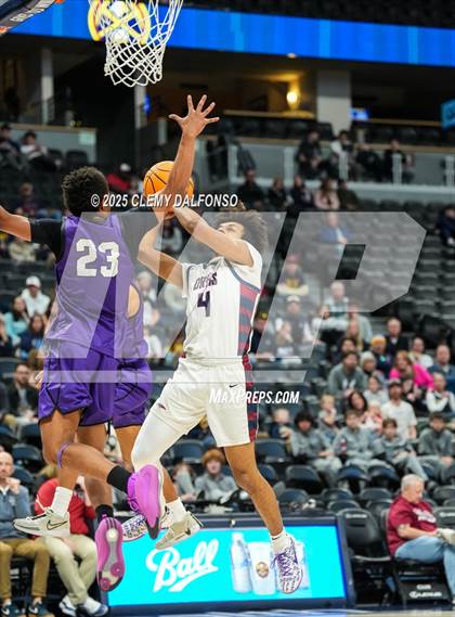 Thumbnail 2 in Denver South vs Dakota Ridge (Ball Arena) photogallery.