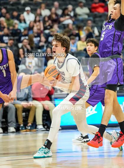 Thumbnail 2 in Denver South vs Dakota Ridge (Ball Arena) photogallery.