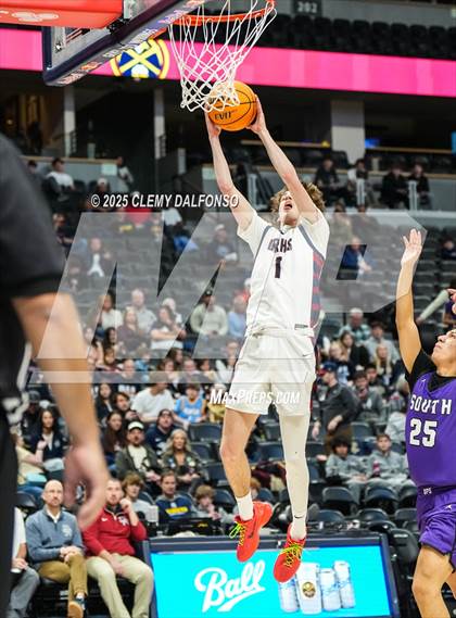 Thumbnail 1 in Denver South vs Dakota Ridge (Ball Arena) photogallery.