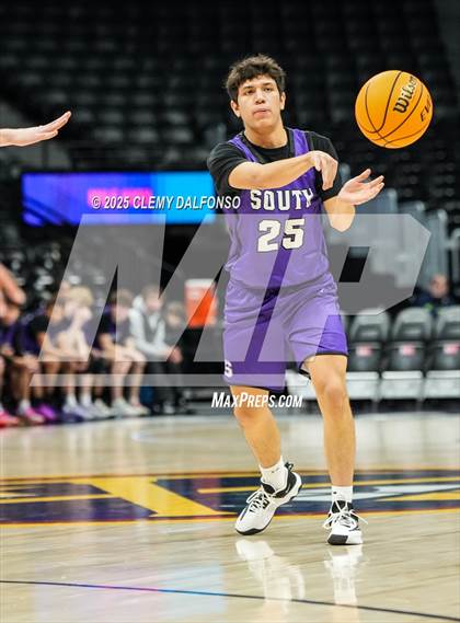 Thumbnail 3 in Denver South vs Dakota Ridge (Ball Arena) photogallery.