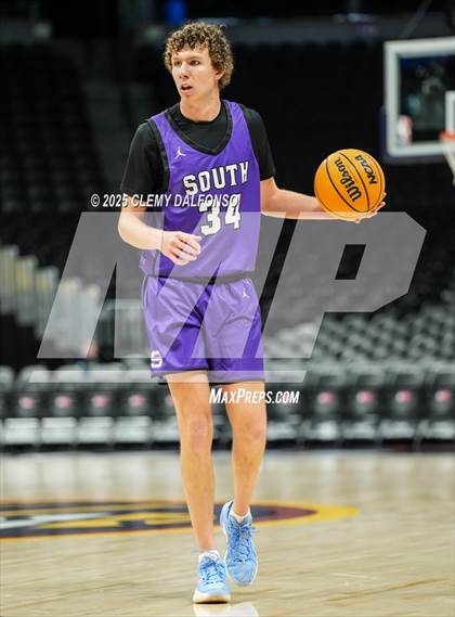 Thumbnail 1 in Denver South vs Dakota Ridge (Ball Arena) photogallery.