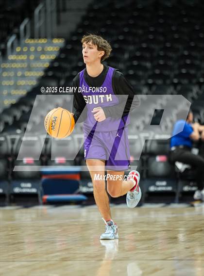 Thumbnail 3 in Denver South vs Dakota Ridge (Ball Arena) photogallery.