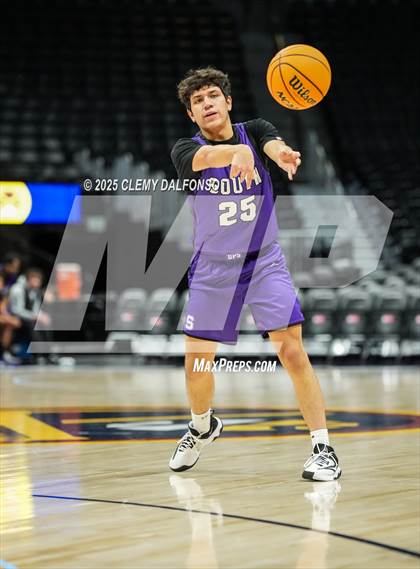 Thumbnail 2 in Denver South vs Dakota Ridge (Ball Arena) photogallery.